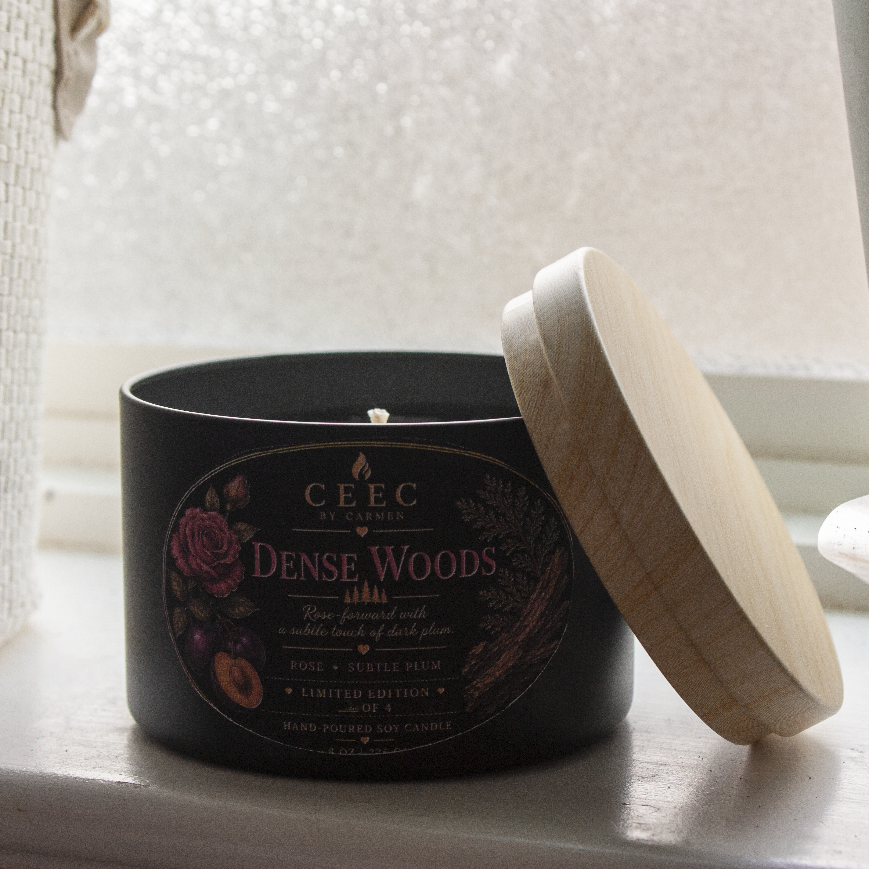 Dense Woods candle